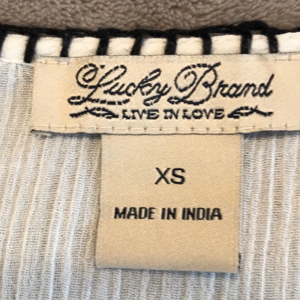 Lucky Brand Embroidered Peasant Top - Picture 11 of 13